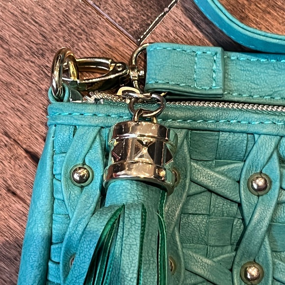 NWOT BIG BUDDHA vegan leather 3 way bag in seafoam green - Picture 4 of 5